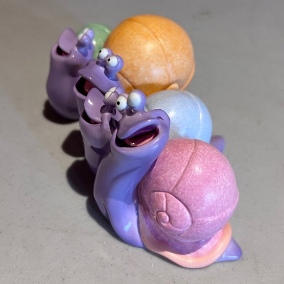 WDCC The Little Mermaid Sing Along Snails Walt Disney Classics Collection Decor - Picture 2 of 4